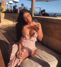 Büyüleyici Enerjisi ve Esmer Güzelliğiyle Sizi Büyüleyecek Mersin Esmer Escort