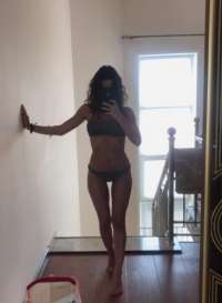 Mersin Escort'ta Enfes Görünen Esmer Kızlarla Buluşmanın Keyfi