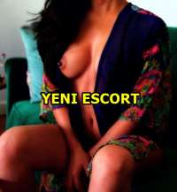 Mersin'de Eşsiz Bir Deneyim Sunan Esmer Escort
