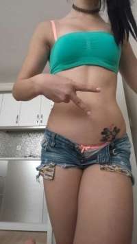 Mersin'deki Muhteşem Kumral Escort Deneyimi