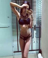 Sıcak Sarışın, Mersin'den Escort Bayanı Keşfedin